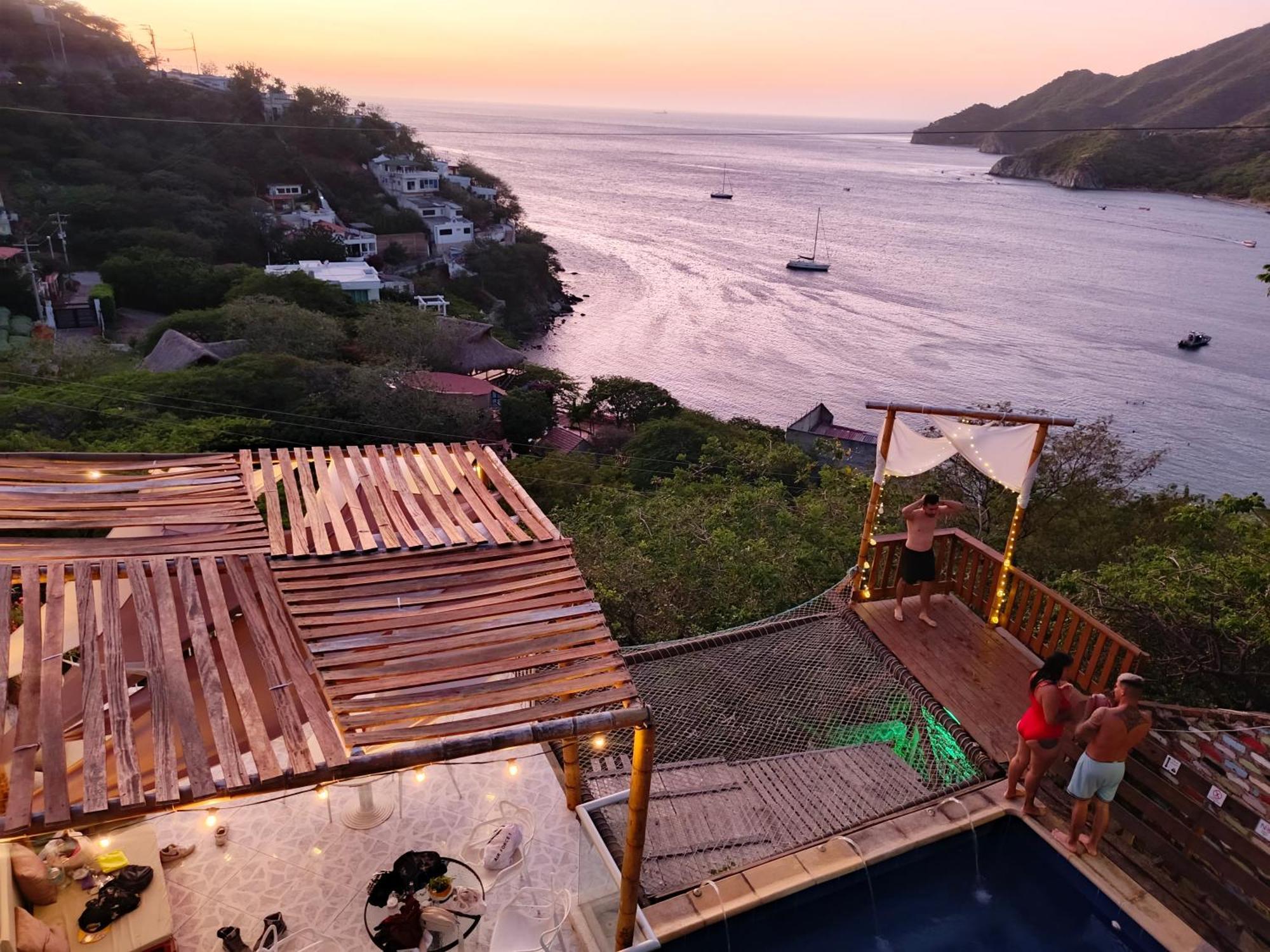 Tayrona Colors Hostel Taganga Exterior foto