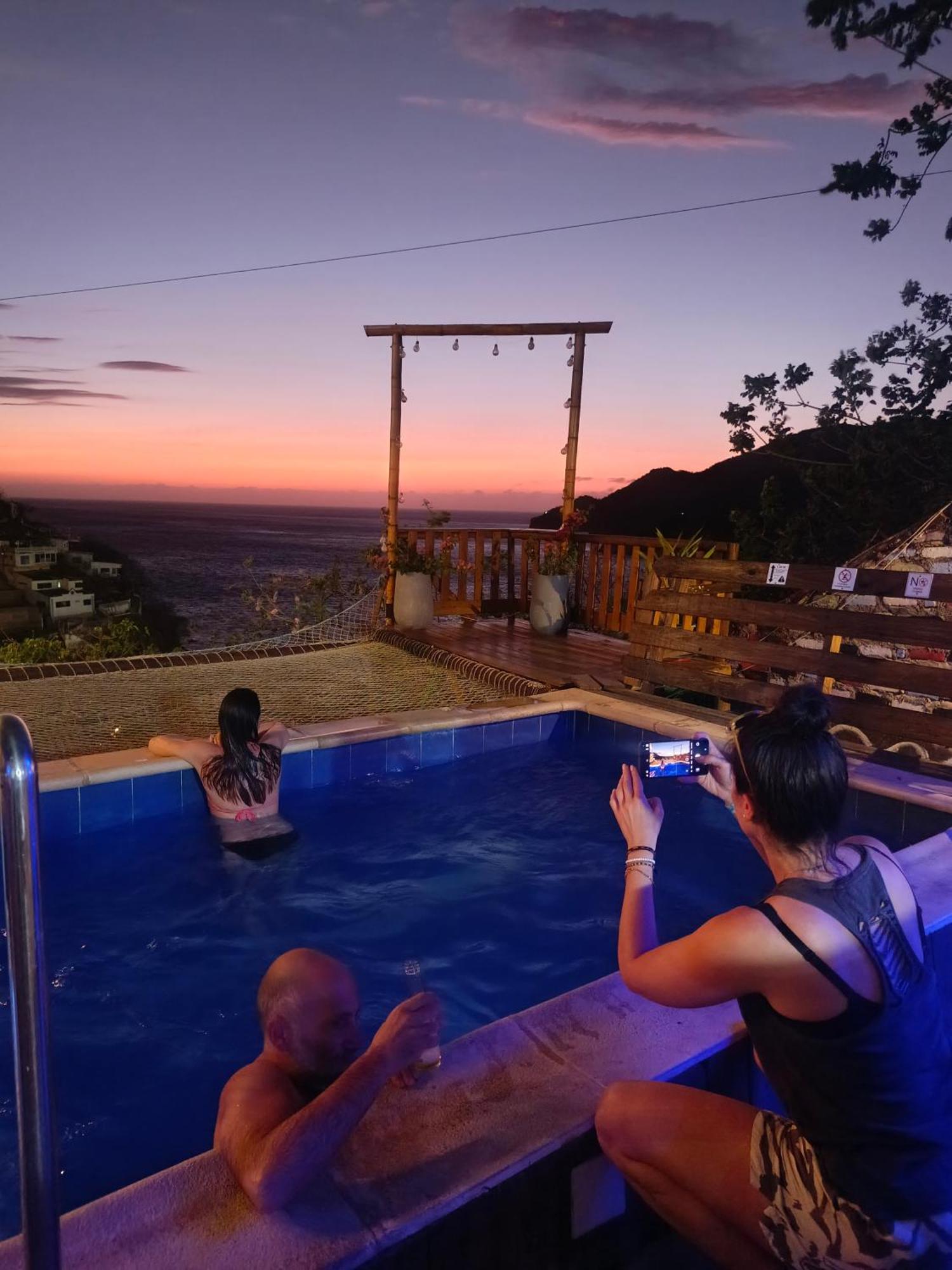 Tayrona Colors Hostel Taganga Exterior foto